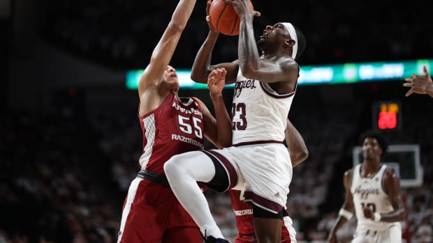 aggies razorbacks 1